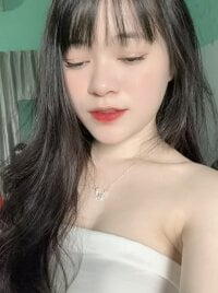 May2k2's webcam live show