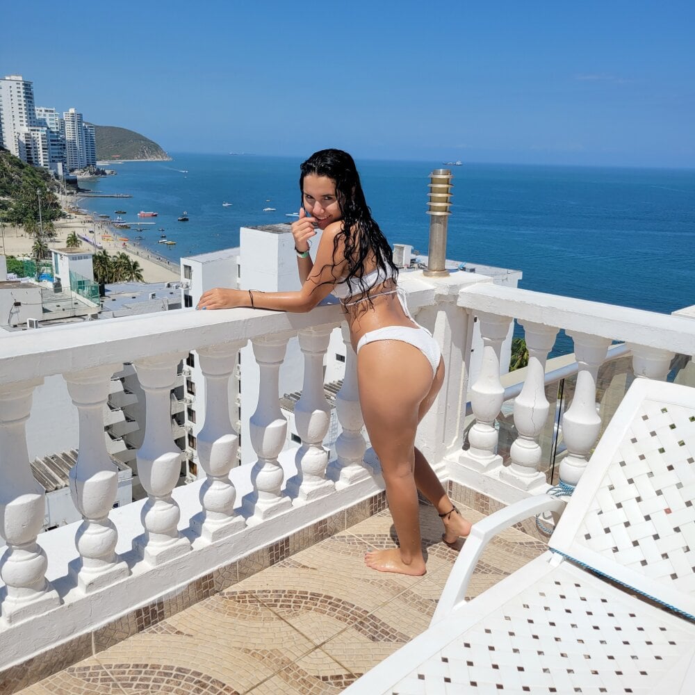 elivecams.com _TOMOE livesex profile in colombia-co cams
