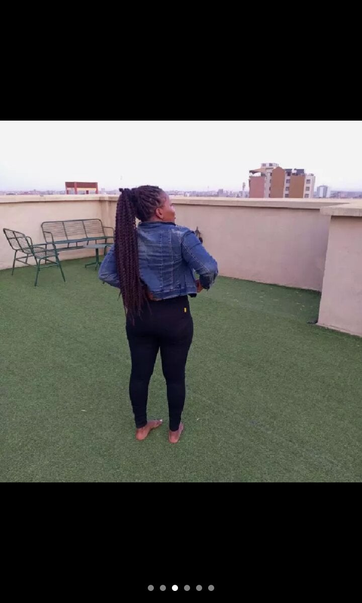 ebonygoddess126 from stripchat