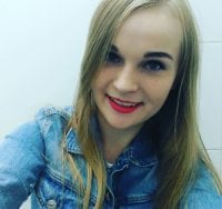 CarmenSteely's Offline Chat Room