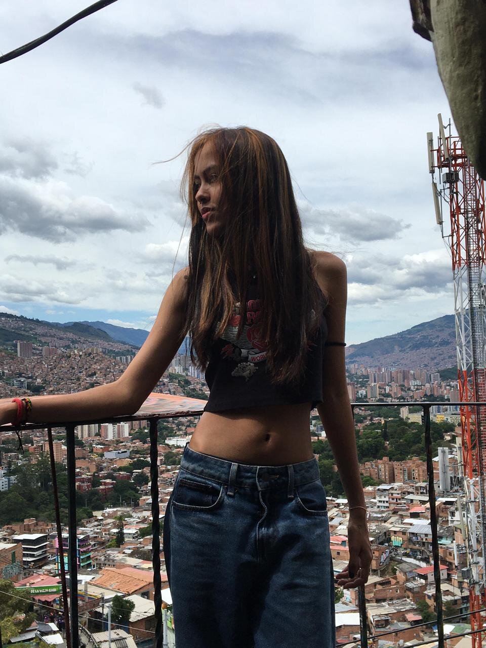 Sasha_Luxx
