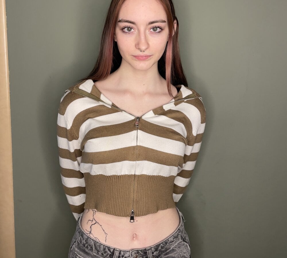 beckimacreno webcam profile - Romanian