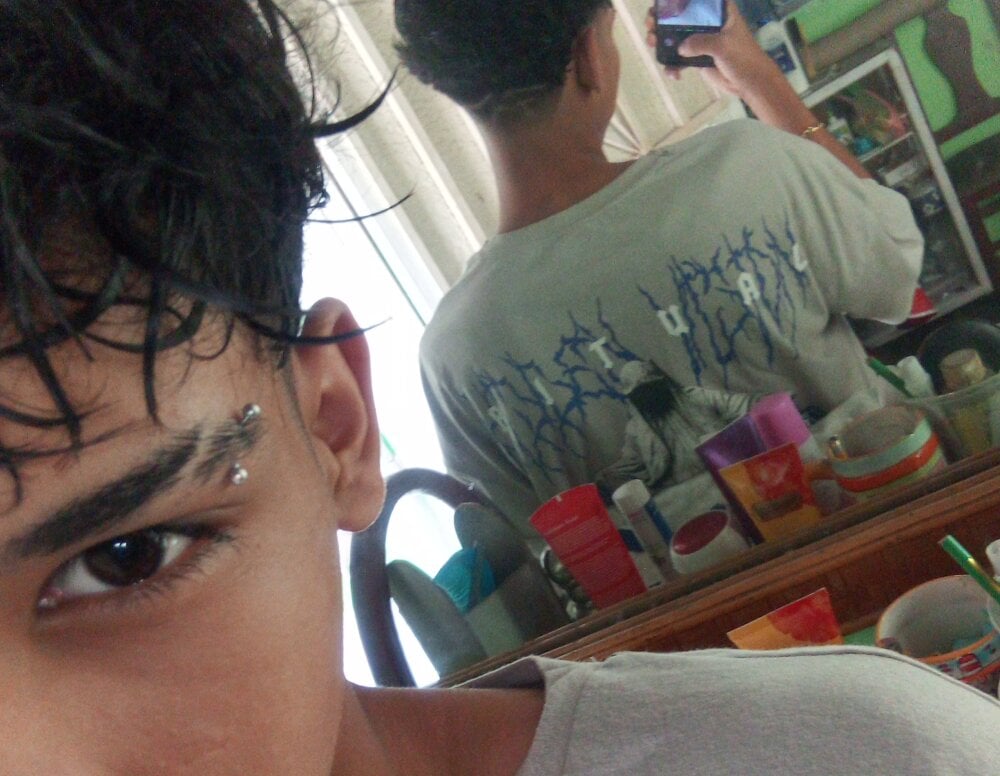 jonny109023 from stripchat
