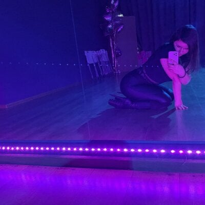 LineraPitts - Stripchat Lovense Cam2cam Dirtytalk Girl 