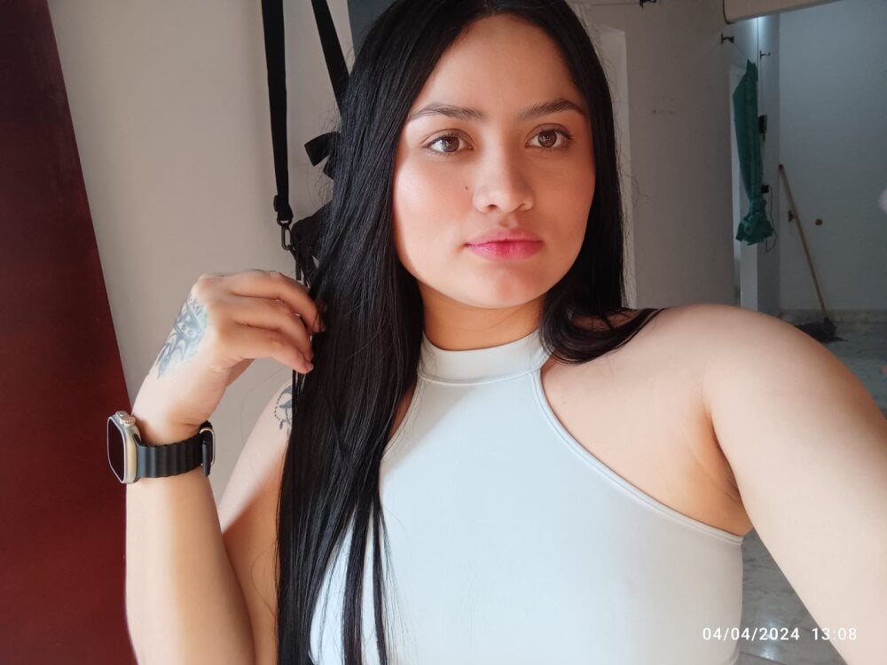 katiaalya profile