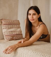 EvaOfYourDreams' Offline Chat Room