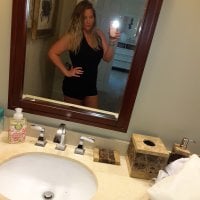 ThickerthanASnickers69's Offline XXX Chat