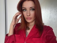 BaccaratRouge's Offline Chat Room