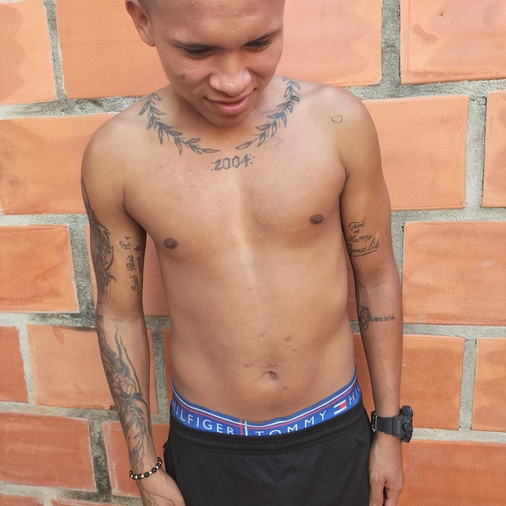 Kaleth_big_cock profile
