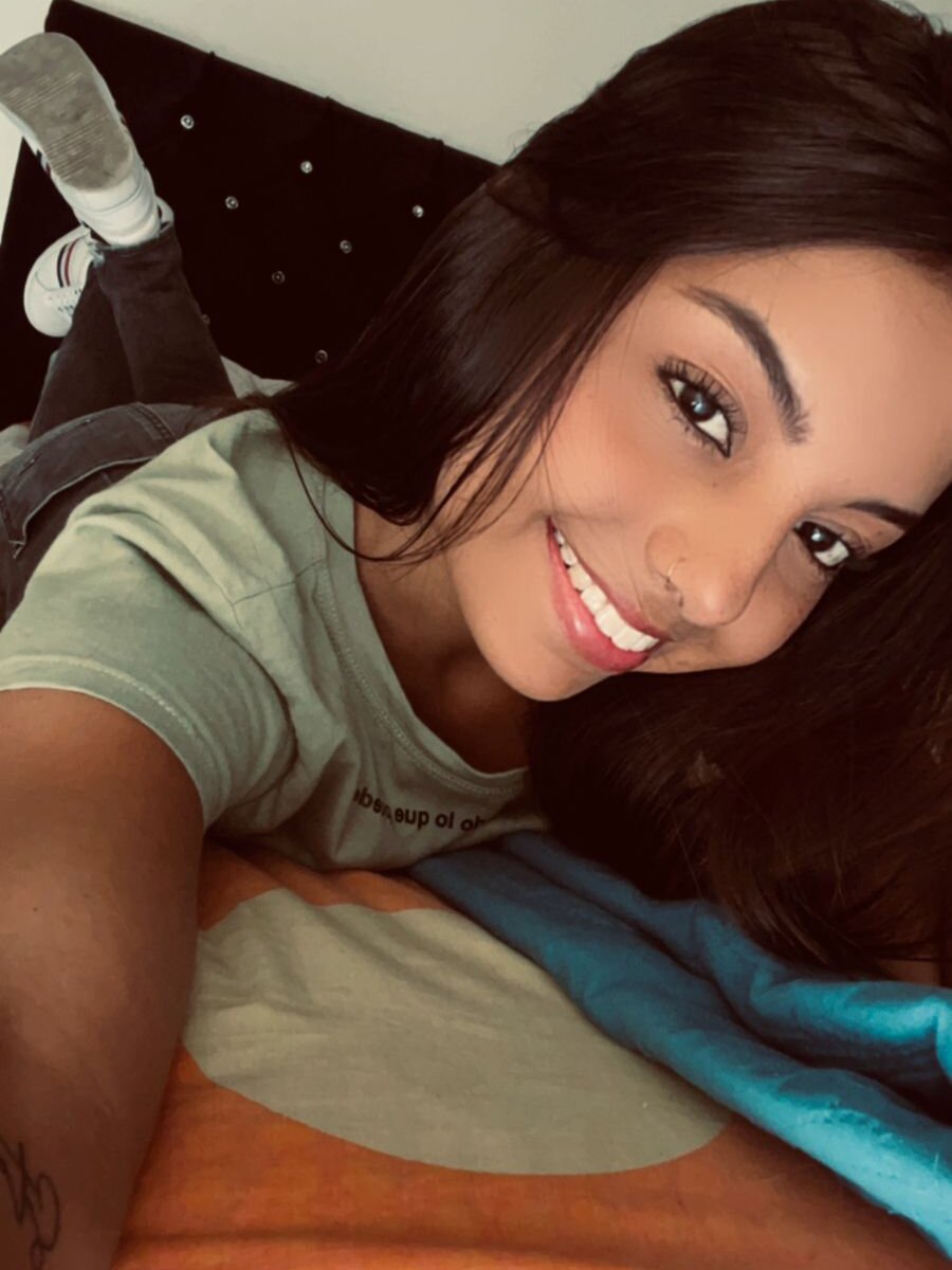 allyson_petite from stripchat