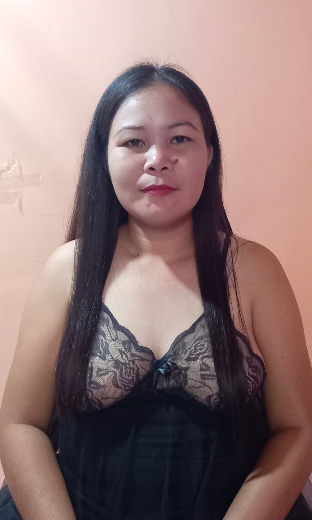 SweetFuck_Tina live cam model at StripChat