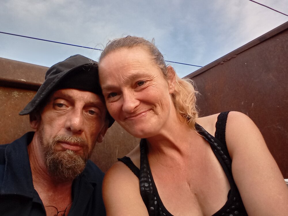 Cockstretching's most recent online preview