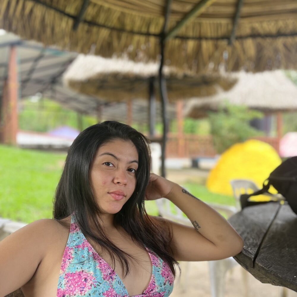 sexcam-girls.com parejafe livesex profile in the-matriarchs-realm cams