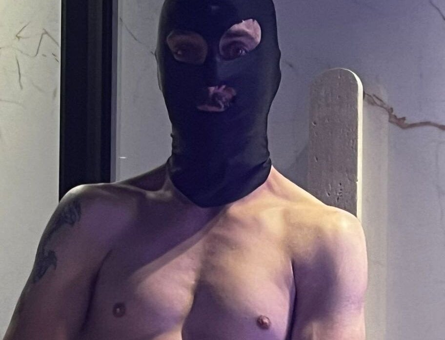 Sexylion696のオフラインXXXチャット