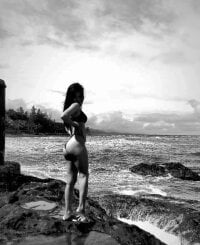 SquirtSellene18's webcam live show
