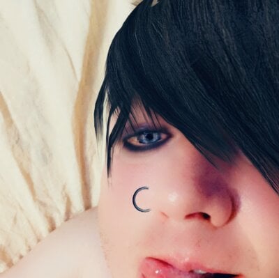 Rezo169@xh Male White Live Cam Chat