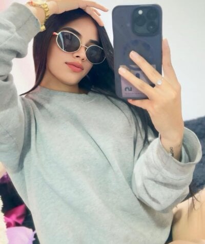 Celeste_ec on StripChat