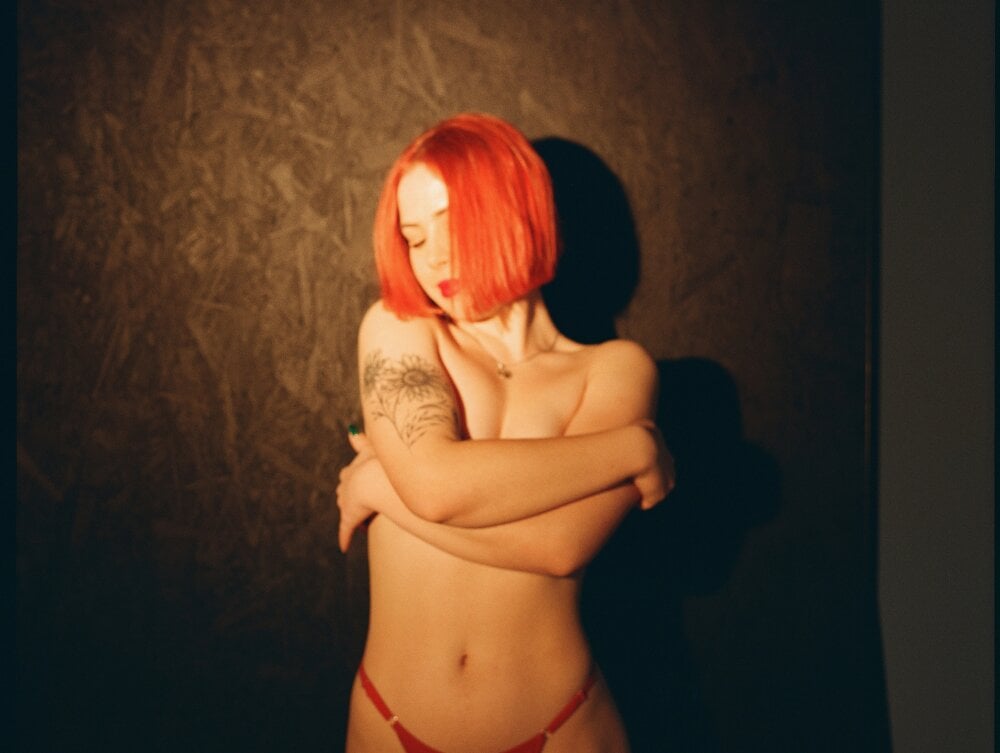 Alismoona – Naživo XXX chat