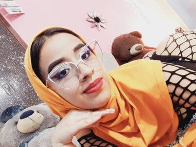 MaissaAlabi live on StripChat