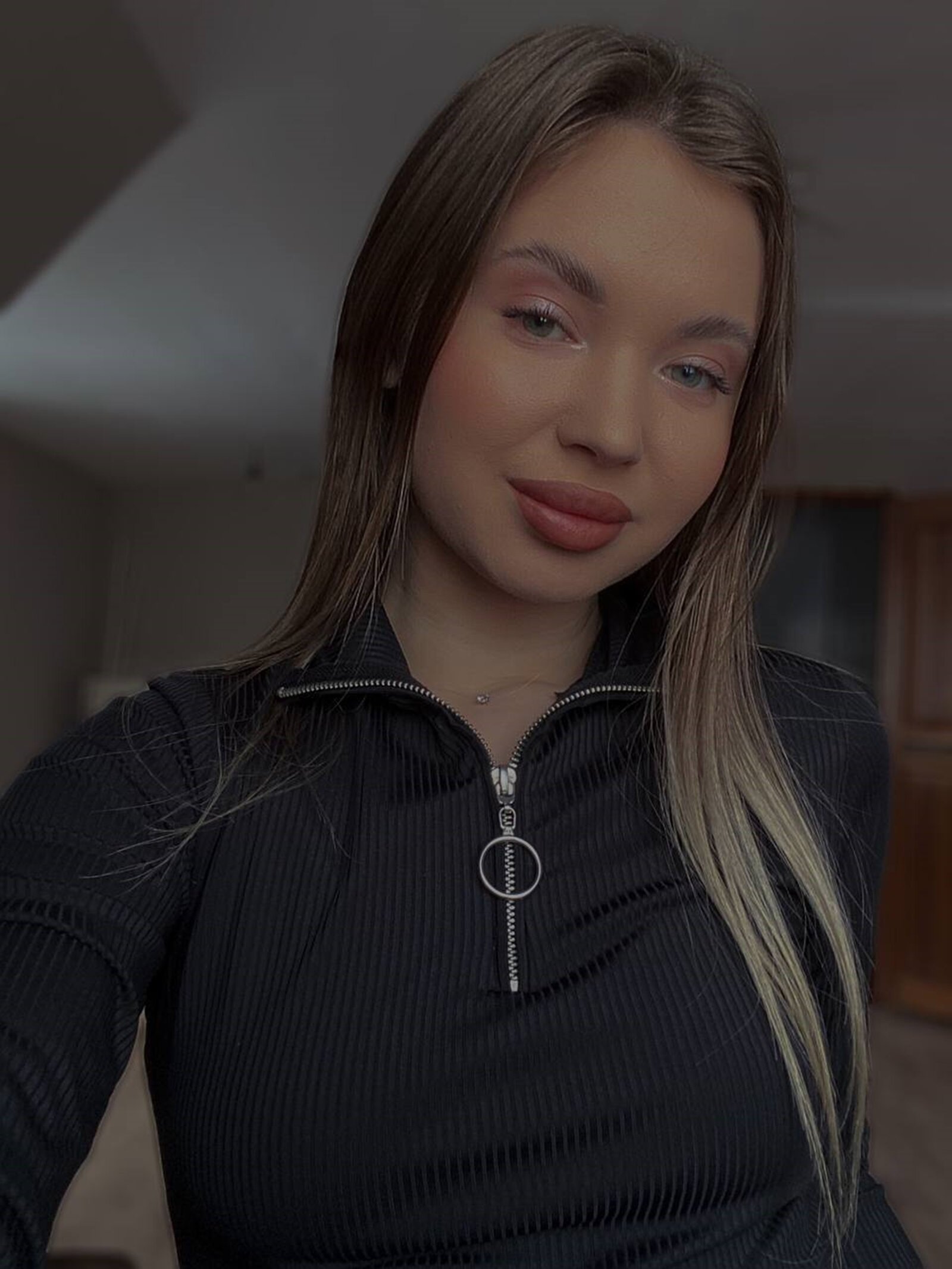 MollieWhite