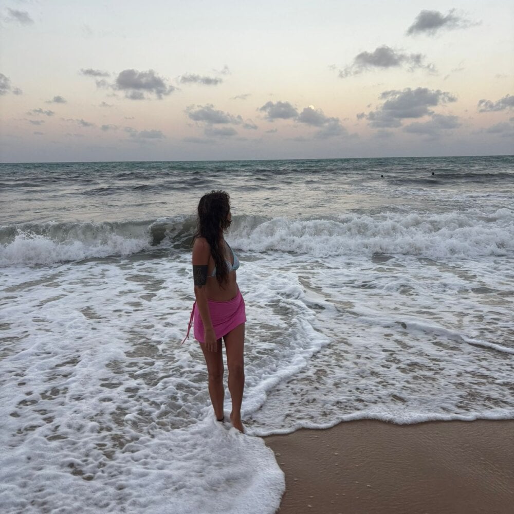 ViajeraSpaciall Offline XXX-Chat