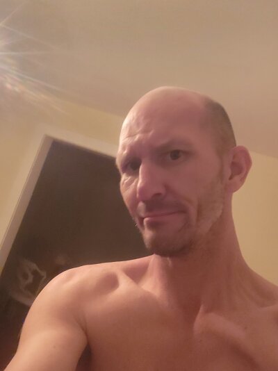 deaconmichael from stripchat