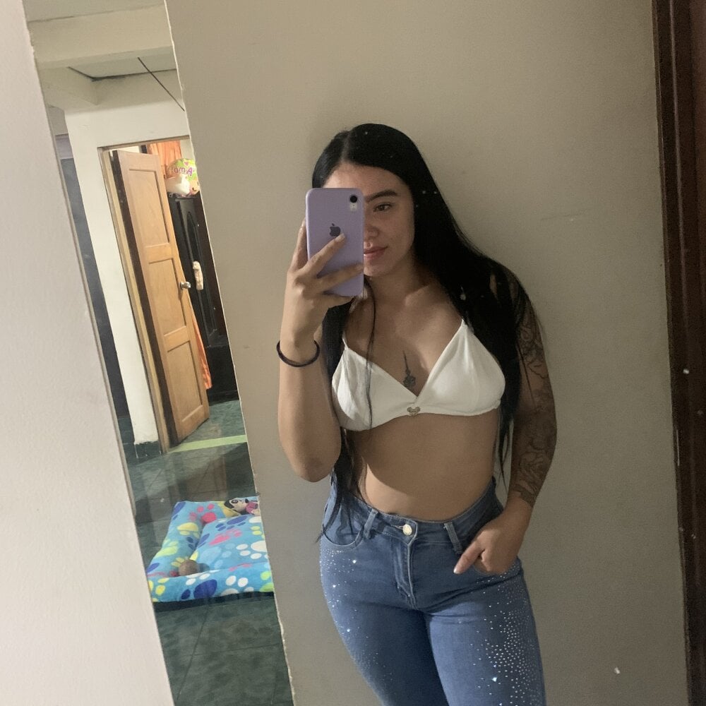 6livesex.com brenda31 livesex profile in spanish cams