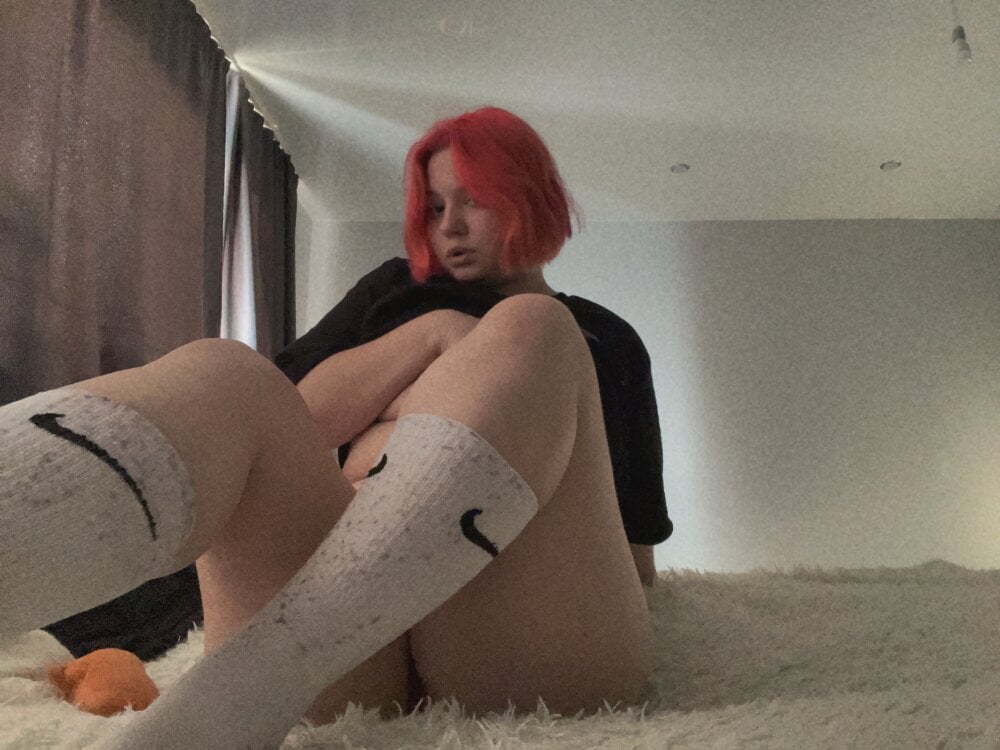 pornsexycams.com stella_swann livesex profile in 0-fairies-live-in-the-forest cams