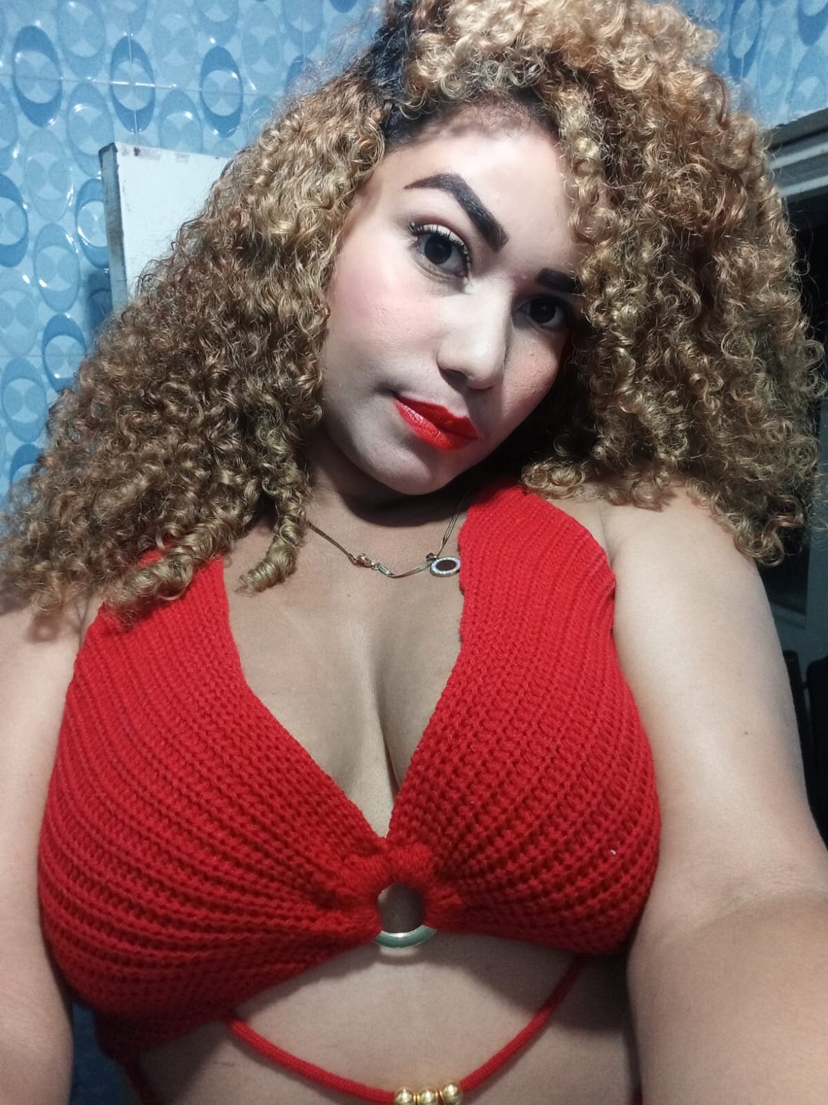Cristal_montiel_x