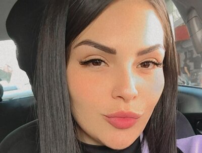 Melocoton0110 Live Cam on StripChat