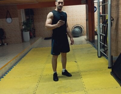 snekbr from stripchat
