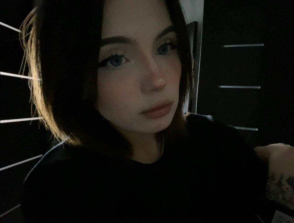 KayHolt profile