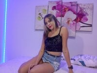 anastasia_doll98's Offline Chat Room