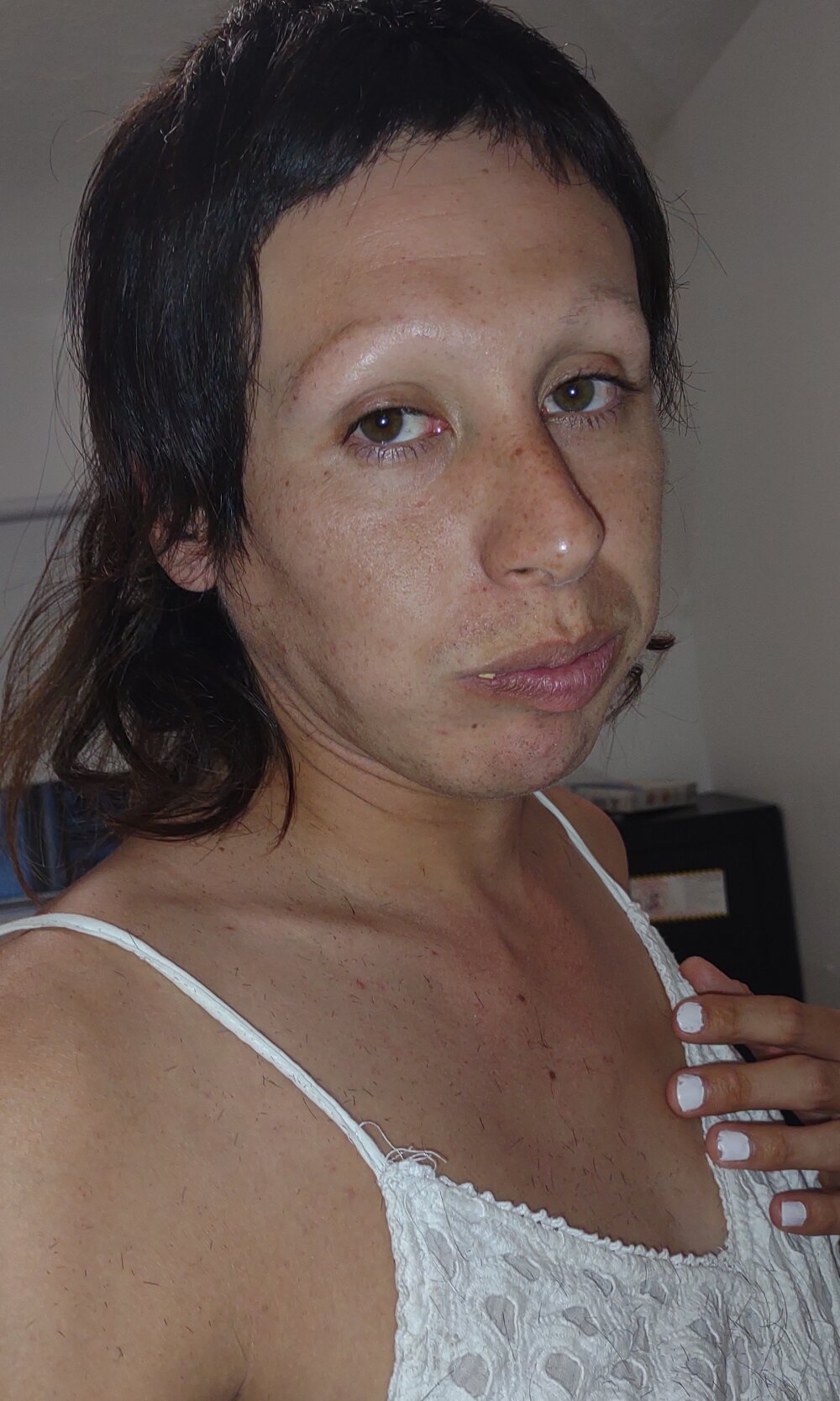 SheHangsBrightLiz profile