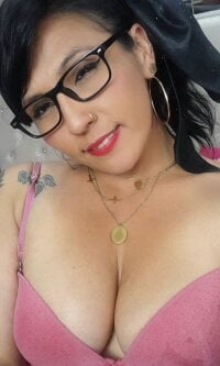 Daniahot_'s webcam live show