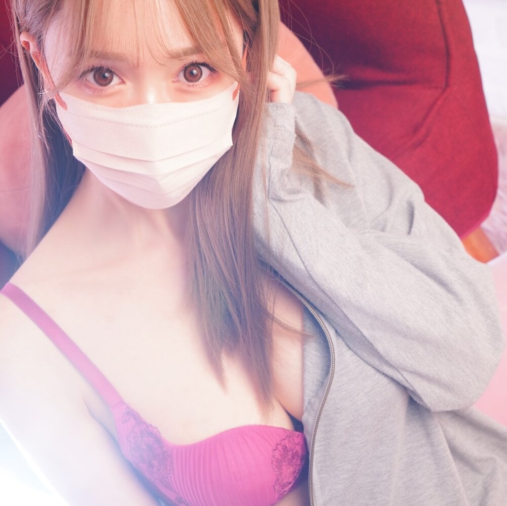 Yuka_Chan nude on cam A