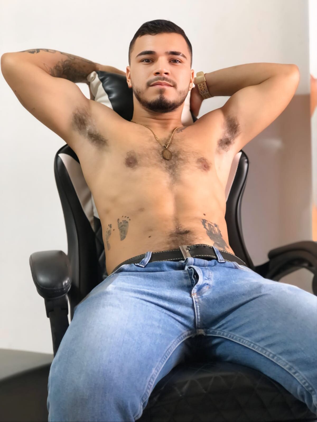 Christopher_Fox
