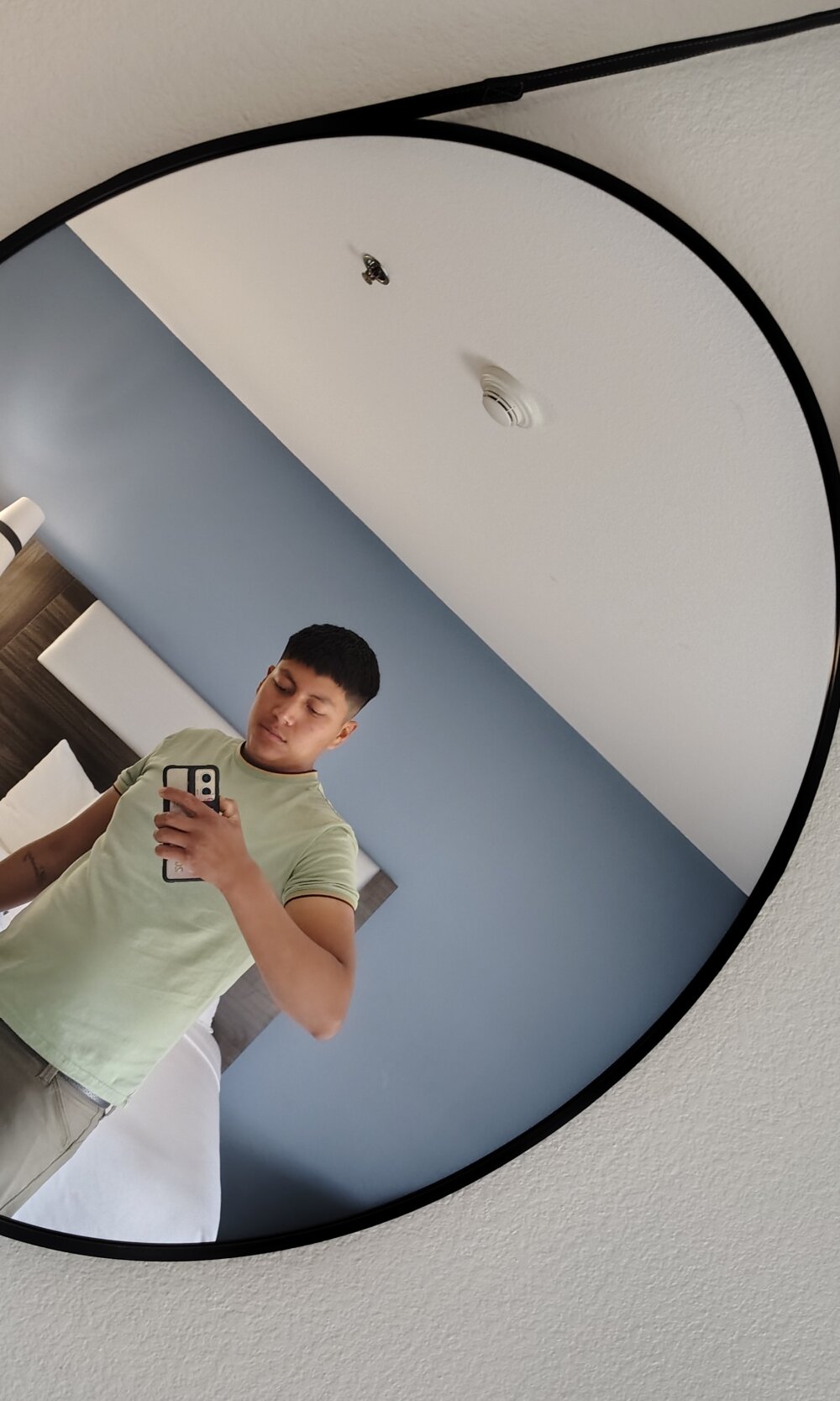 Lopeznsndfddd profile