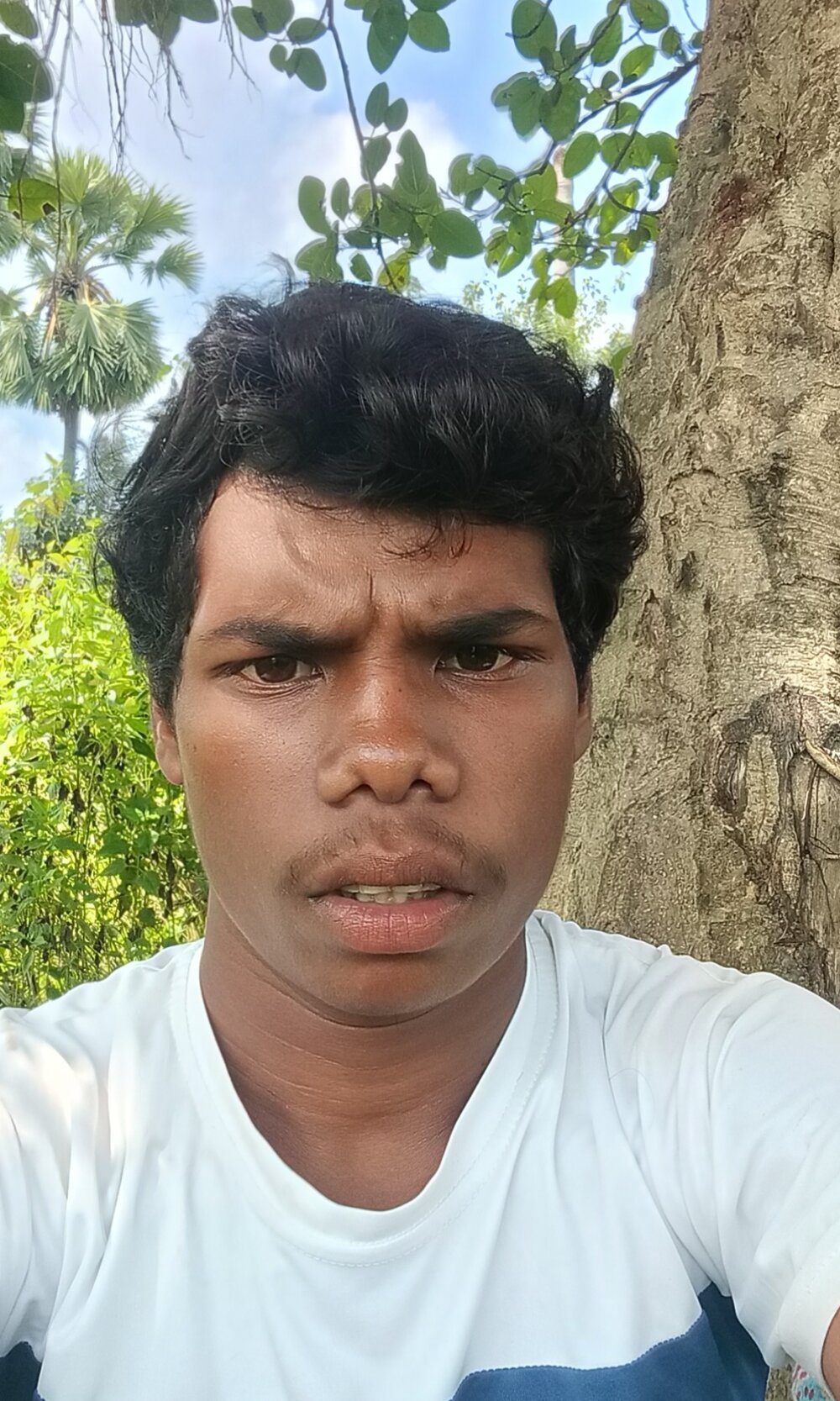 SANJUSINGHSuit's Offline XXX Chat