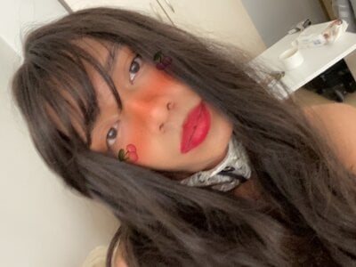FemboyDora