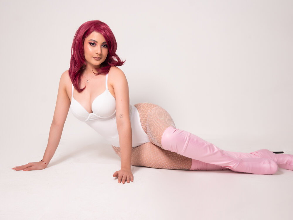 Live sex webcam photo for KaylaCollinsX #289974599
