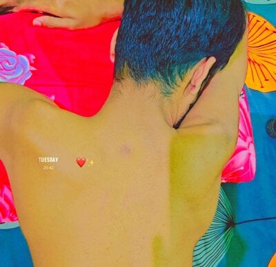 Indian_slimguyhot-16Live Webcam