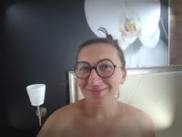 Bbw_Doll's Offline Chat Room