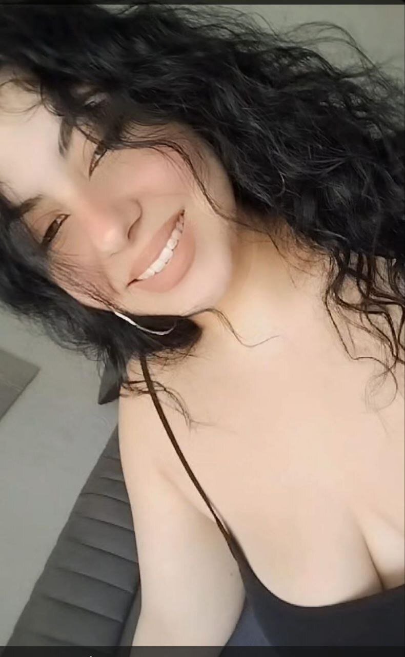 CurvyBabeXo