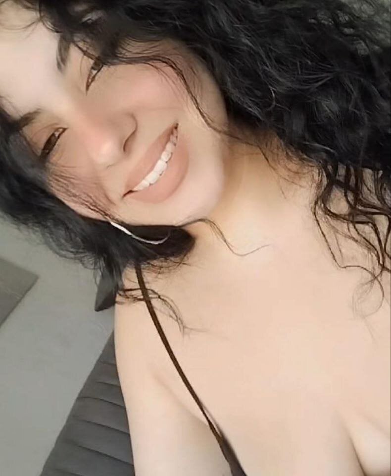 stripchat curvybabexo webcam profile pic via sexlivecamsites.com