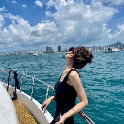 Zenith686 Live Cam on StripChat