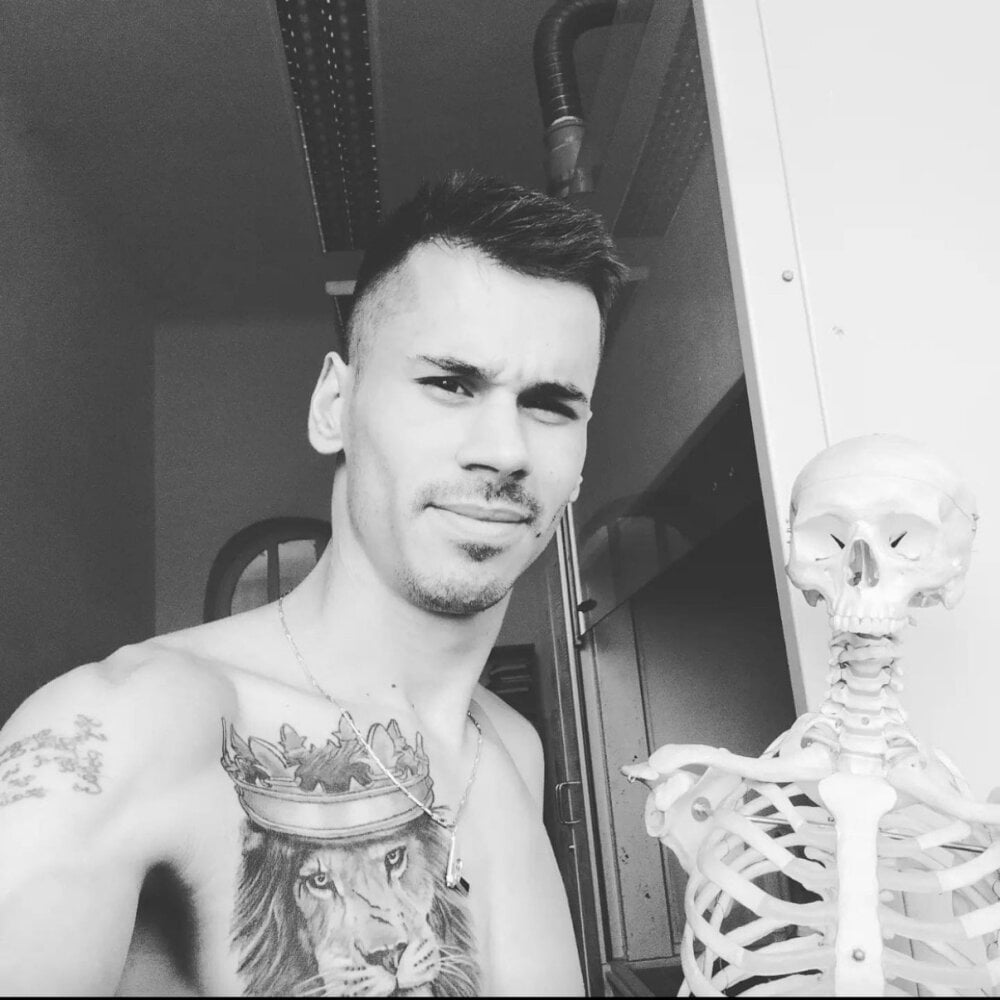 69johnny1: συνομιλία ΧΧΧ εκτός σύνδεσης