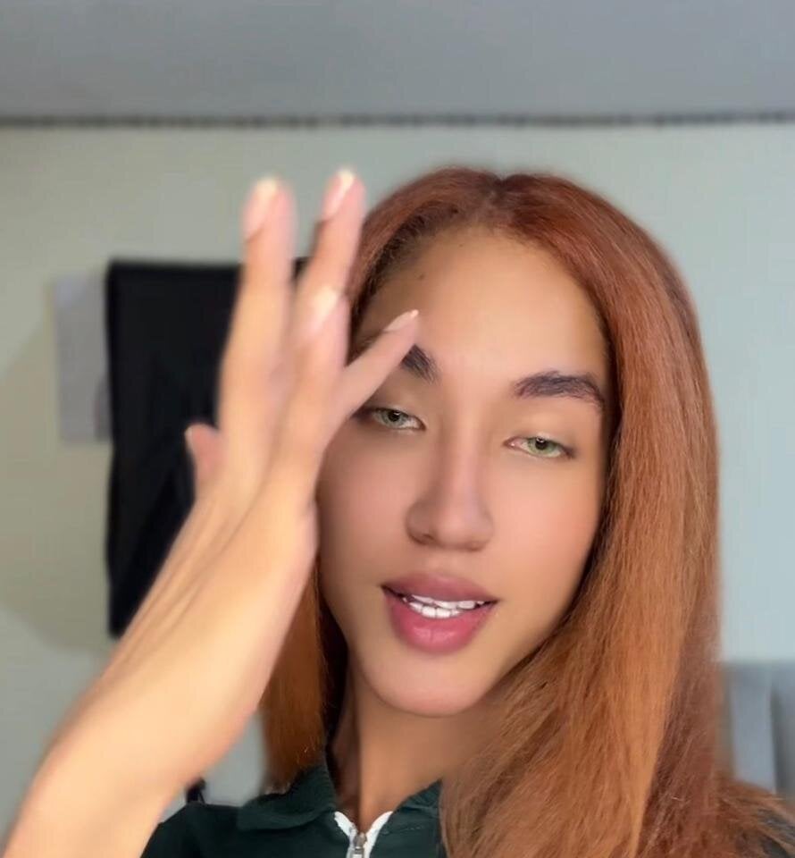 chloe_celeste from stripchat