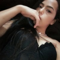 pocahontas_ebony's Offline Chat Room