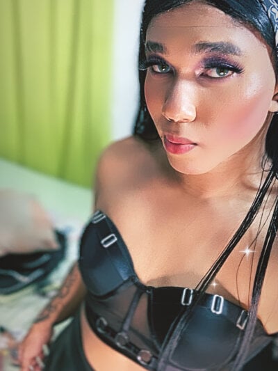 online sex cam Adelinejhonson1011